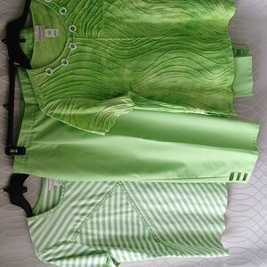 Alfred Dunner Trio (2) 1X Short Sleeve Tops & 18W Capri Pant Set